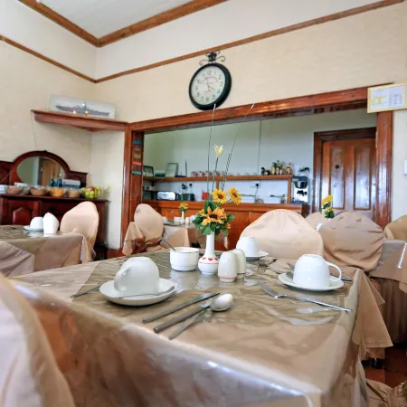 Central Hotel Guest House
