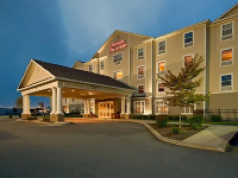 Hampton Inn & Suites Rockland Hotels in Knox County