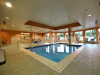 Wyndham Garden Kankakee - Pools