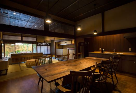 츠야마 카쿠잔 호텔