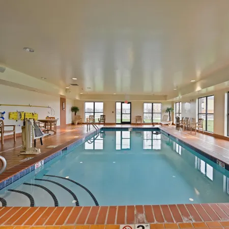 Hampton Inn & Suites Muncie