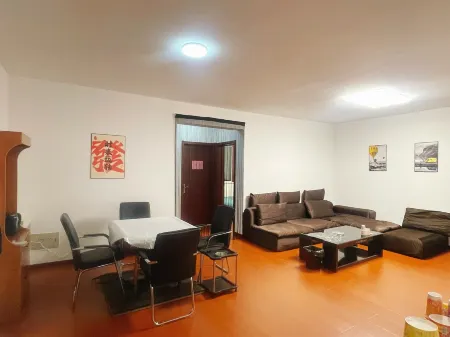 Fangdong Xiao Lu Apartment (Tengfei Road) Отели рядом с достопримечательностью «Hongdou Villa»