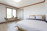 Oceanview Motel Sokcho - โมเทล