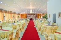 Green Grass Hotel & Restaurant