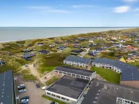 "Ellyn" - 250m from the Sea Hotels in Sondervig