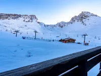 Les Tommeuses (Val Claret) Hotels in Tignes