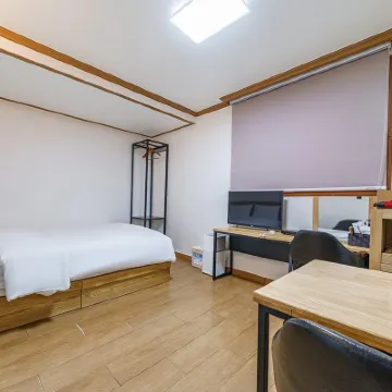 Pyeongchang Jangpyeong Motel Hotels near Geumdang Valley