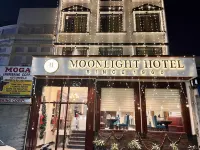 Moonlight Hotel