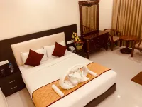 Spago Inn-Only for Families & Couples Not for Bachelors - موقف سيارات