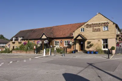 Southampton North Hotels near Romsey Abbey