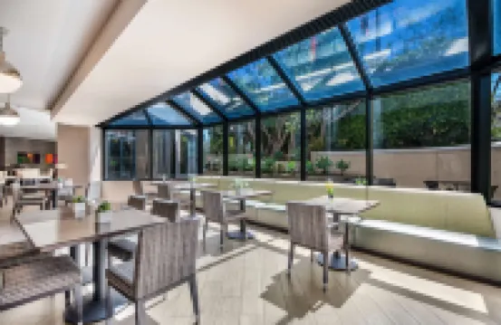 소네스타 로스앤젤레스 에어포트 LAX