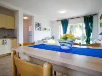 Two-Room Apartment 150 Meters from the Beach - 4 People - Ghisonaccia - Apartments