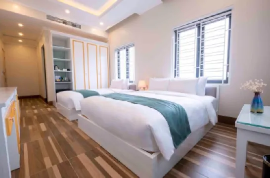 Khách sạn Minh Long Các khách sạn gần Chùa Tản Viên