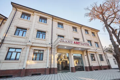 Grand Art Premium Hotel - Bãi đậu xe