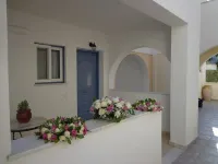 KTM Sunny Villas فنادق في Poros