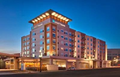 Hyatt House Salt Lake City/Downtown Hotel dekat Salt Lake City Amtrak Station