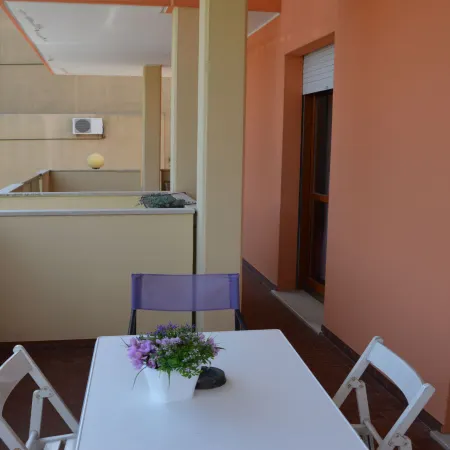 Charming Apartment Close to the Beach