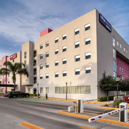 City Express Suites by Marriott Querétaro