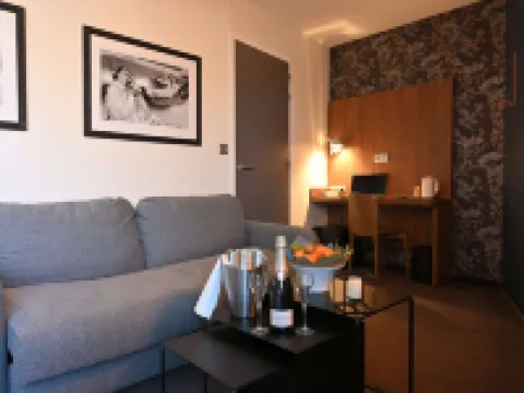 Dali Hôtel Perpignan - Restaurant Hoteles en Perpiñán