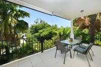 Bellevue At Trinity Beach Hoteles en Trinity Beach