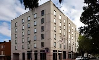 SpringHill Suites Savannah Downtown/Historic District