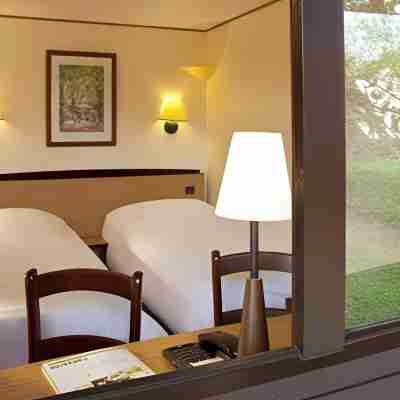 Campanile Hôtel Auch Rooms