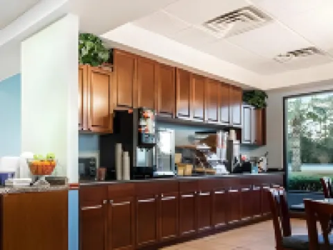 Days Inn by Wyndham Richmond Hill/Savannah Hotels in Bryan County