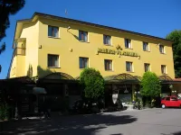 艾爾格亞迪諾酒店