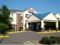 Fairfield Inn & Suites Minneapolis St. Paul/Roseville Hotels in Shoreview