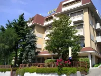 Hotel Astoria Hôtels à : Salsomaggiore Terme