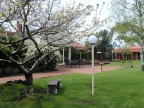 Grange Burn Motel Hotels in Hamilton