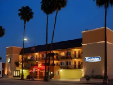 Travelodge by Wyndham Culver City Hotels near Culver City Downtown Business