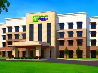 Holiday Inn Express & Suites Monroe