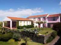 Quinta da Meia Eira Hotels in Cedros