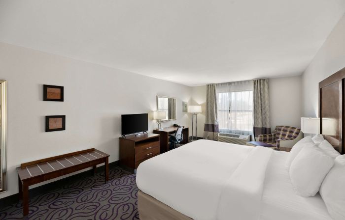 Comfort Inn & Suites