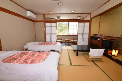 Kurayashiki Hotels in der Nähe von Take no Yu