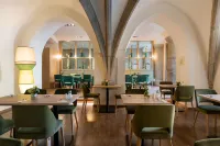 Altstadthotel Arch - Aamiainen