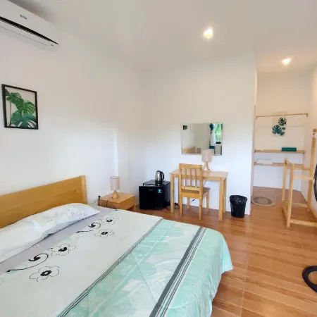 Moalboal T Breeze Coastal Resort
