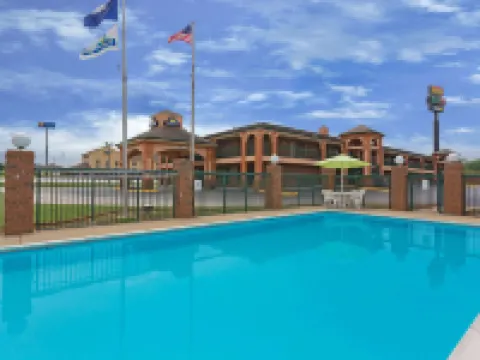 Days Inn by Wyndham Franklin Hotels in Simpson County