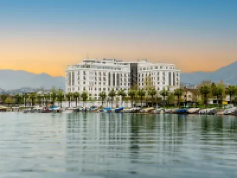 Wellborn Luxury Hotel Hoteles en Başiskele