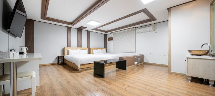 Gwangyang Raon Hotel Hotels in Gwangyang