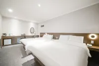 Geojedo Jangseungpo Hotel Carara