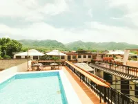 Listening to the Wind and Embracing the Mountain, Viewing and Leisure Vacation Villa, Beautiful Stay - สระว่ายน้ำบนดาดฟ้า
