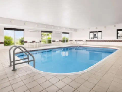 Country Inn & Suites by Radisson, Big Flats (Elmira), NY Hotels in Chemung County