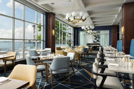 Sheraton Erie Bayfront Hotel