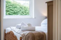 Bayview 3 - 2 Bedroom Chalet - Bayview Oxwich - Chalets