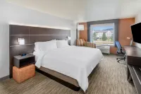 Holiday Inn Express & Suites COLORADO SPRINGS AFA NORTHGATE by IHG - parking