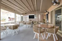Acropolis Apartments - breakfast