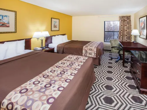Halsted Inn and Suites Harvey - Chicago Southland