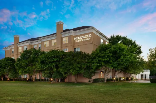 Homewood Suites by Hilton Dallas-DFW Airport N-Grapevine Hotel a Grapevine